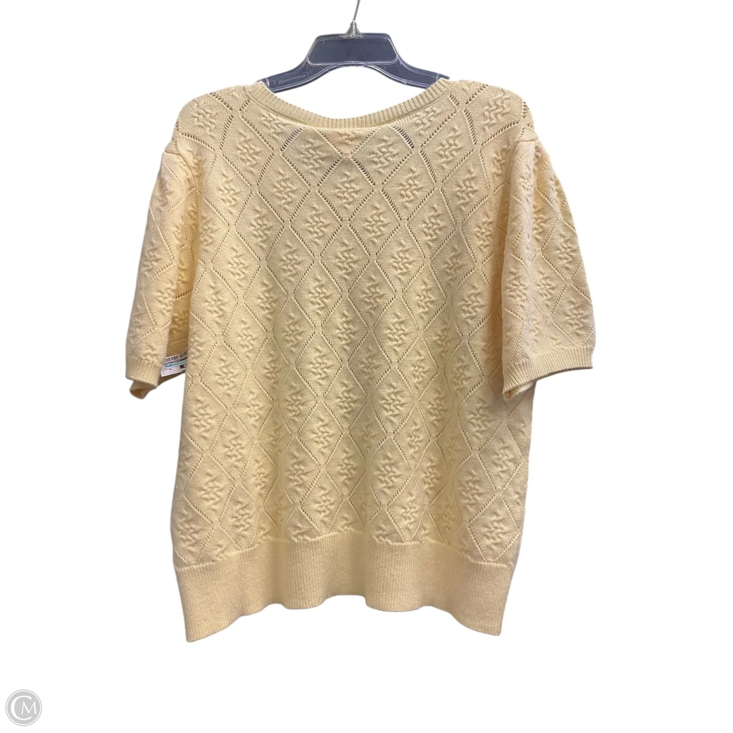 Top Short Sleeve By Cyrus Knits In Yellow, Size: Xl