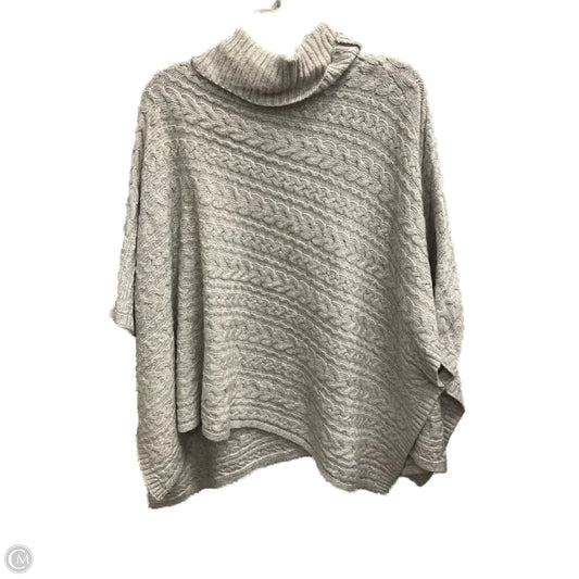 Poncho By Rachel Zoe In Grey, Size: Osfm