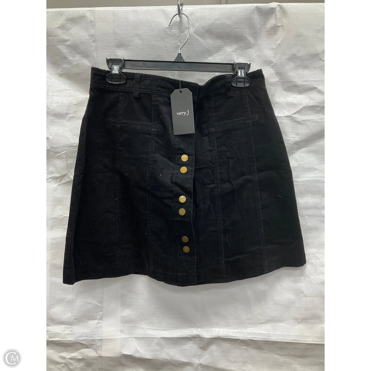 Skirt Mini & Short By Very J In Black, Size: L