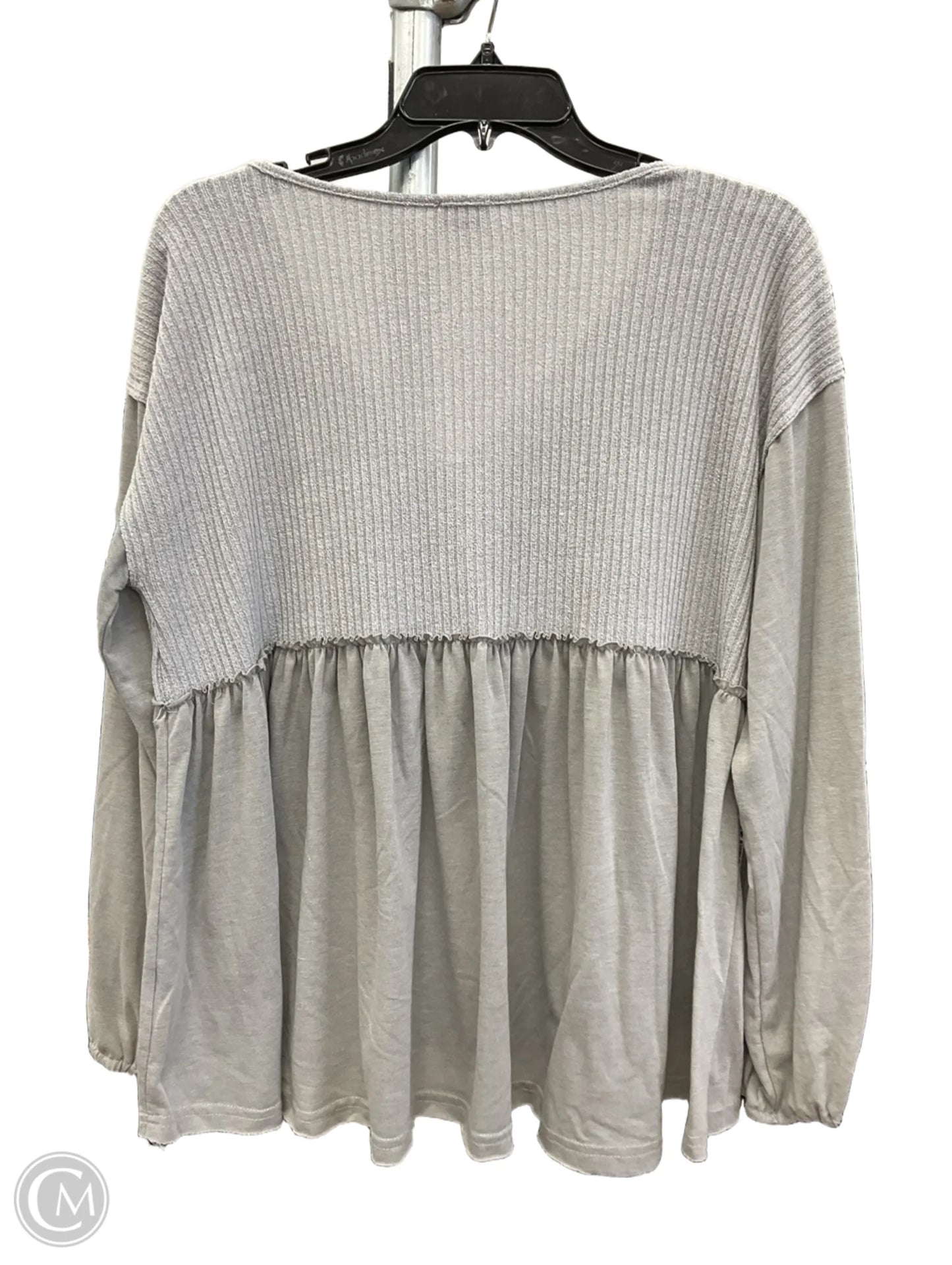 Top Long Sleeve By Pol In Grey, Size: M