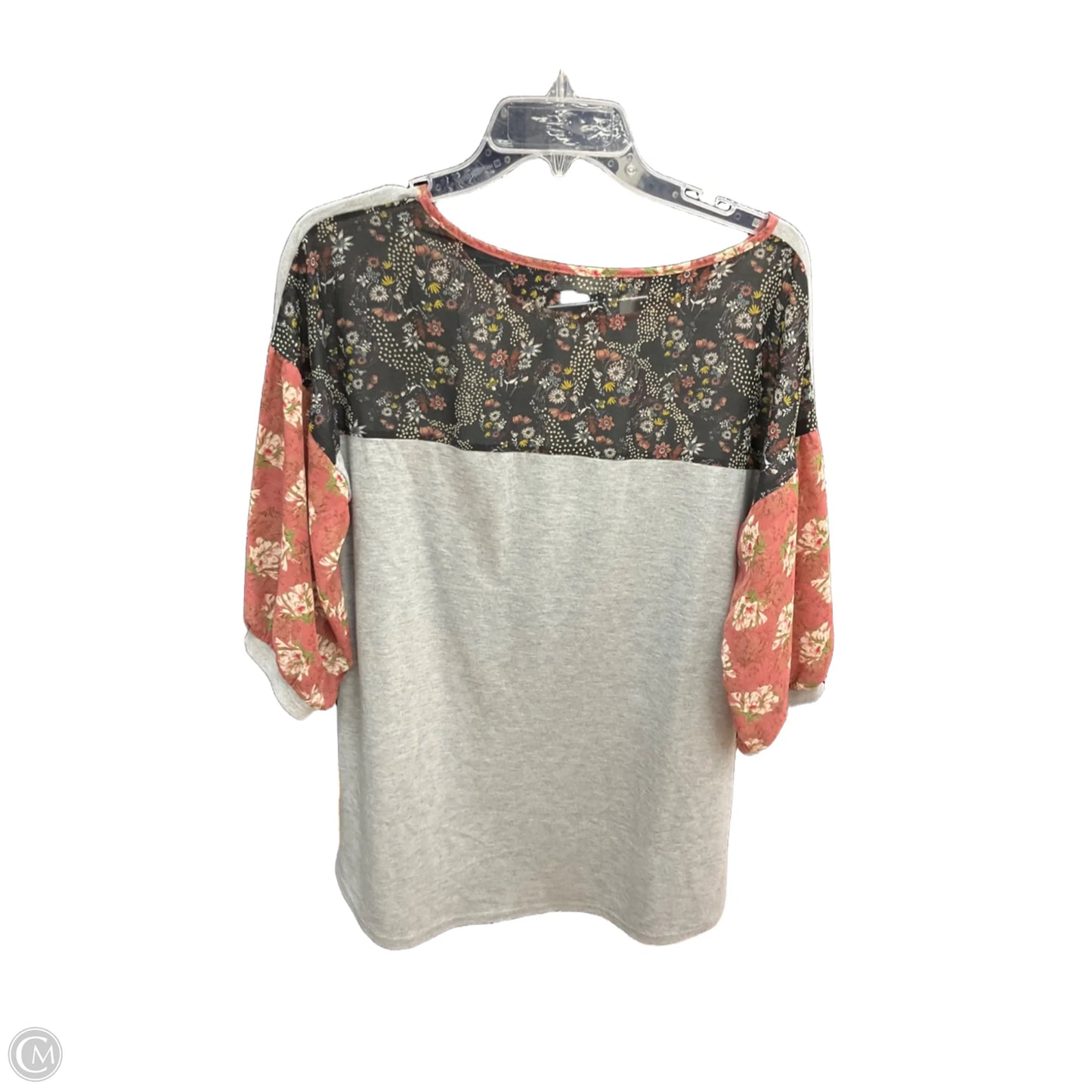 Top Short Sleeve By Downeast In Grey, Size: M