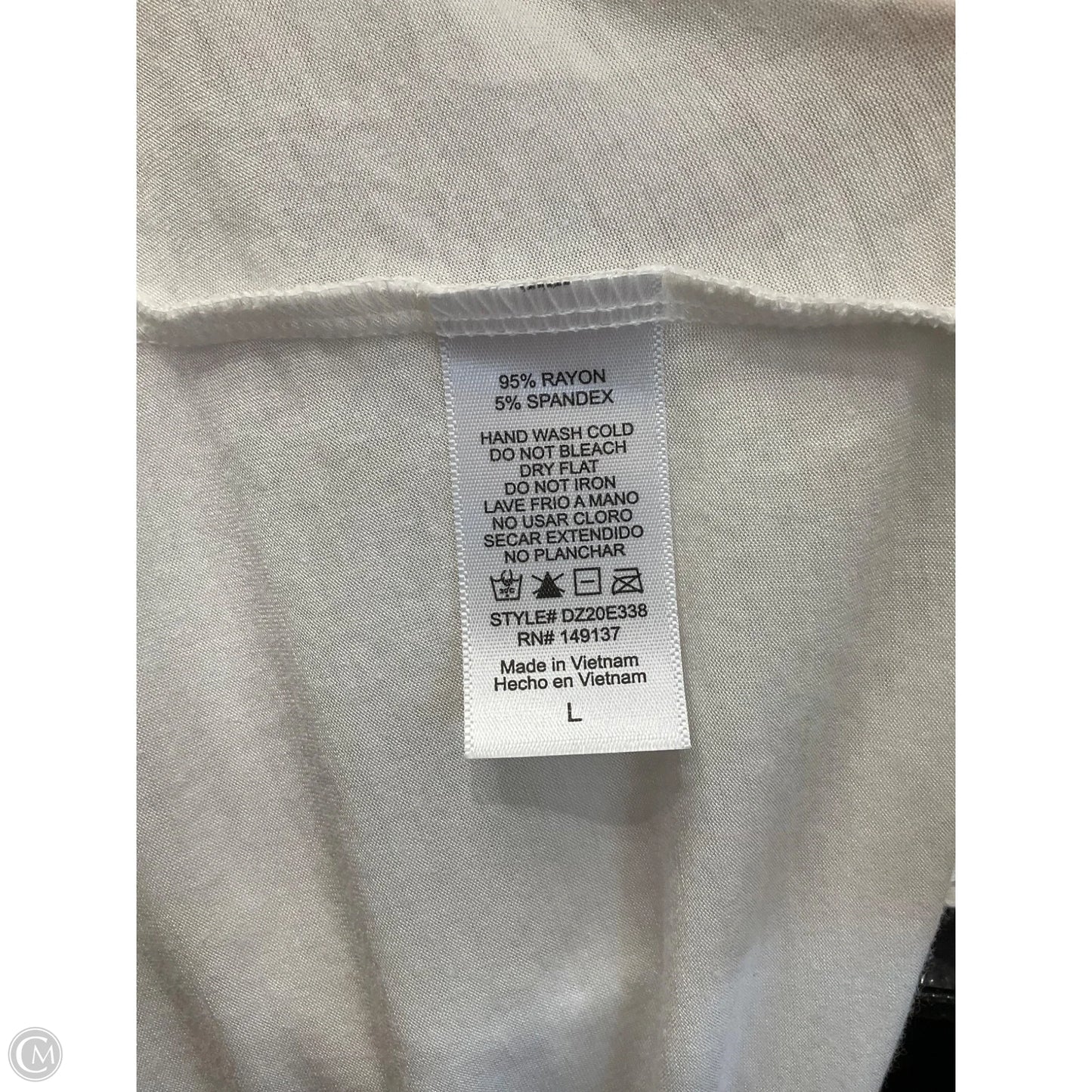 Top Short Sleeve By Double Zero In White, Size: L