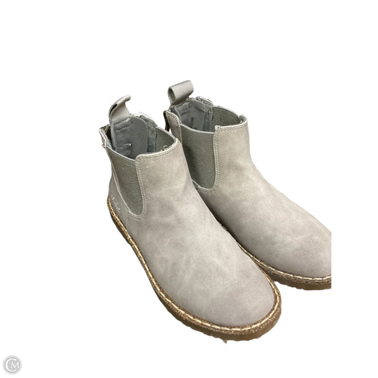 Boots Ankle Flats By Blowfish In Grey, Size: 6