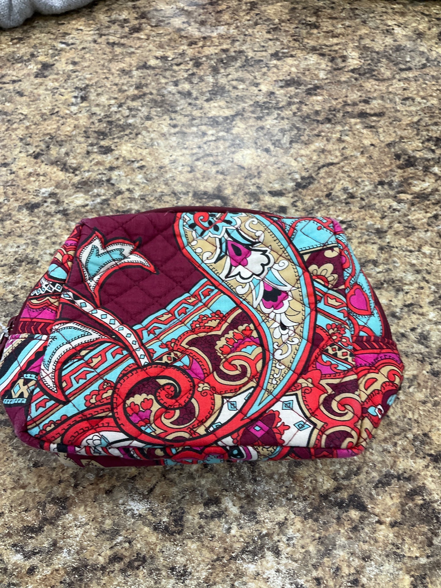 Makeup Bag By Vera Bradley, Size: Medium