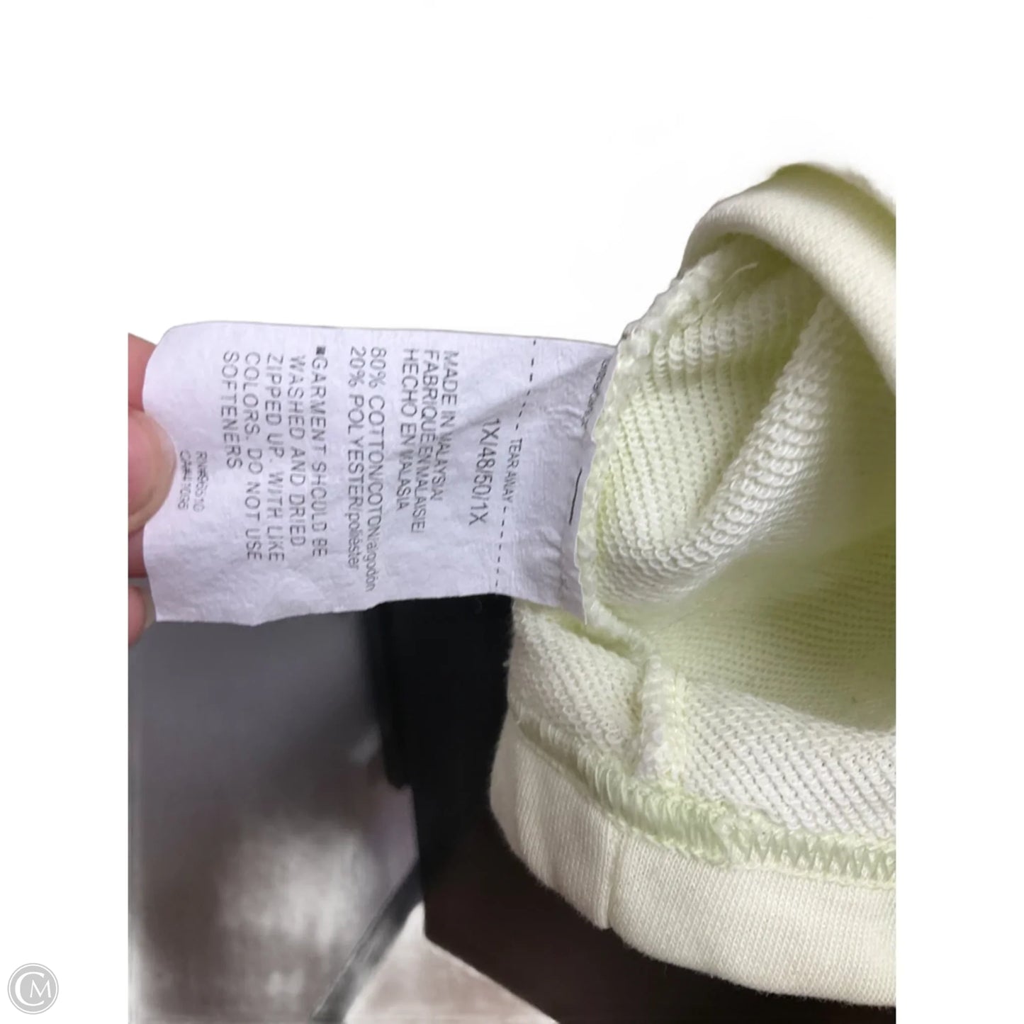 Athletic Top Long Sleeve Collar By Under Armour In Green, Size: 1x