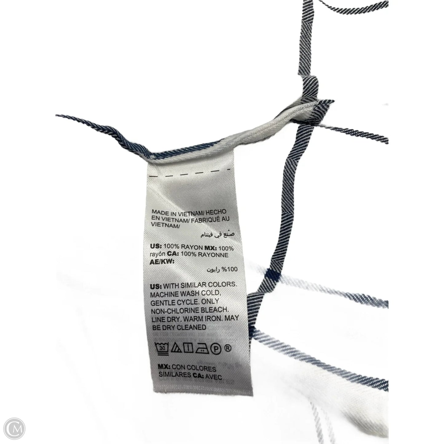 Blouse Long Sleeve By Chicos In Maroon, Size: Xl