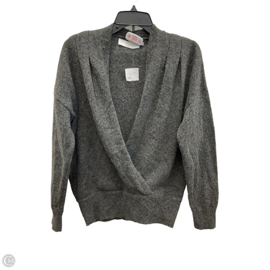 Sweater By Astr In Grey, Size: M