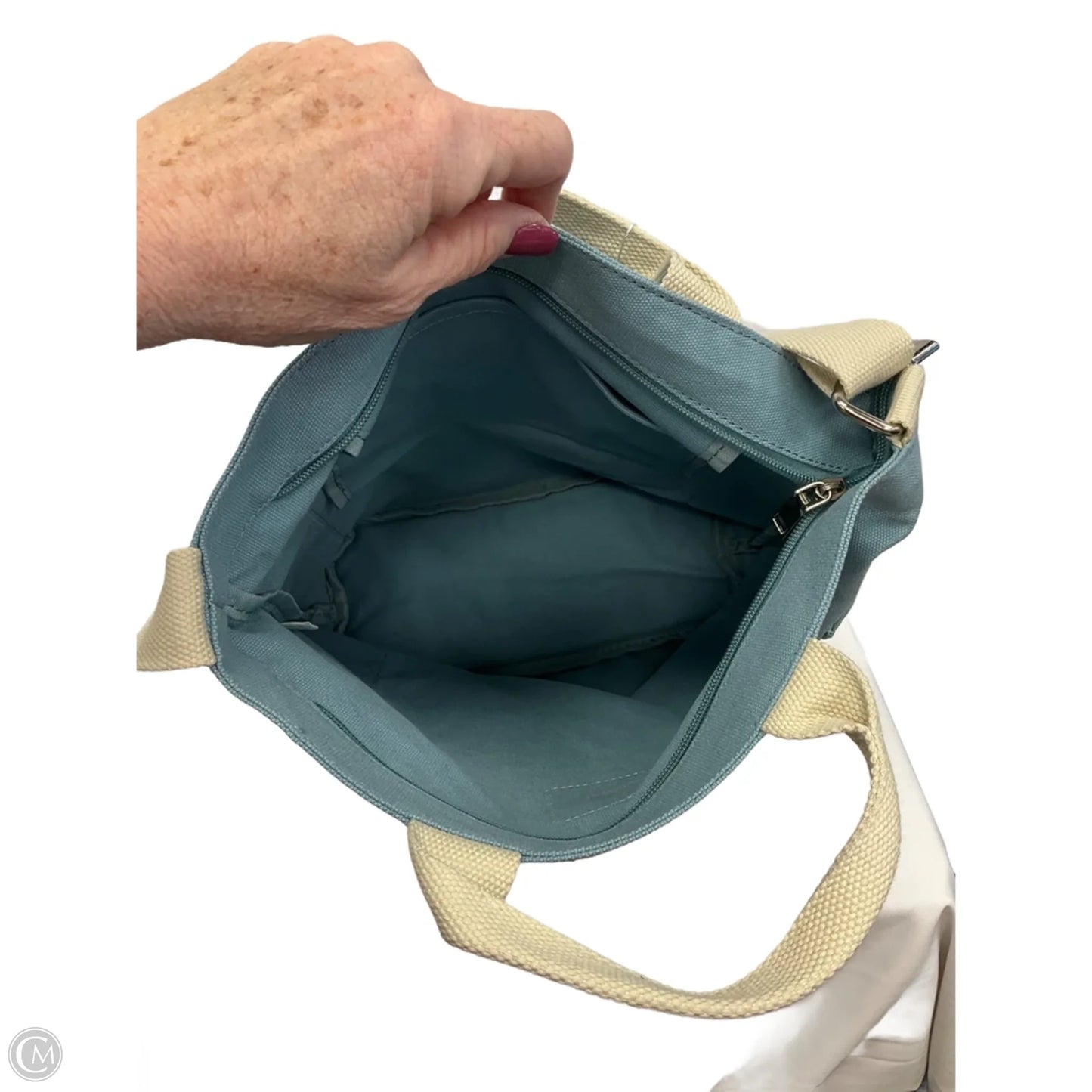 Tote By Clothes Mentor, Size: Medium