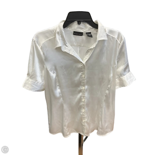 Top Short Sleeve By New York And Co In White, Size: L