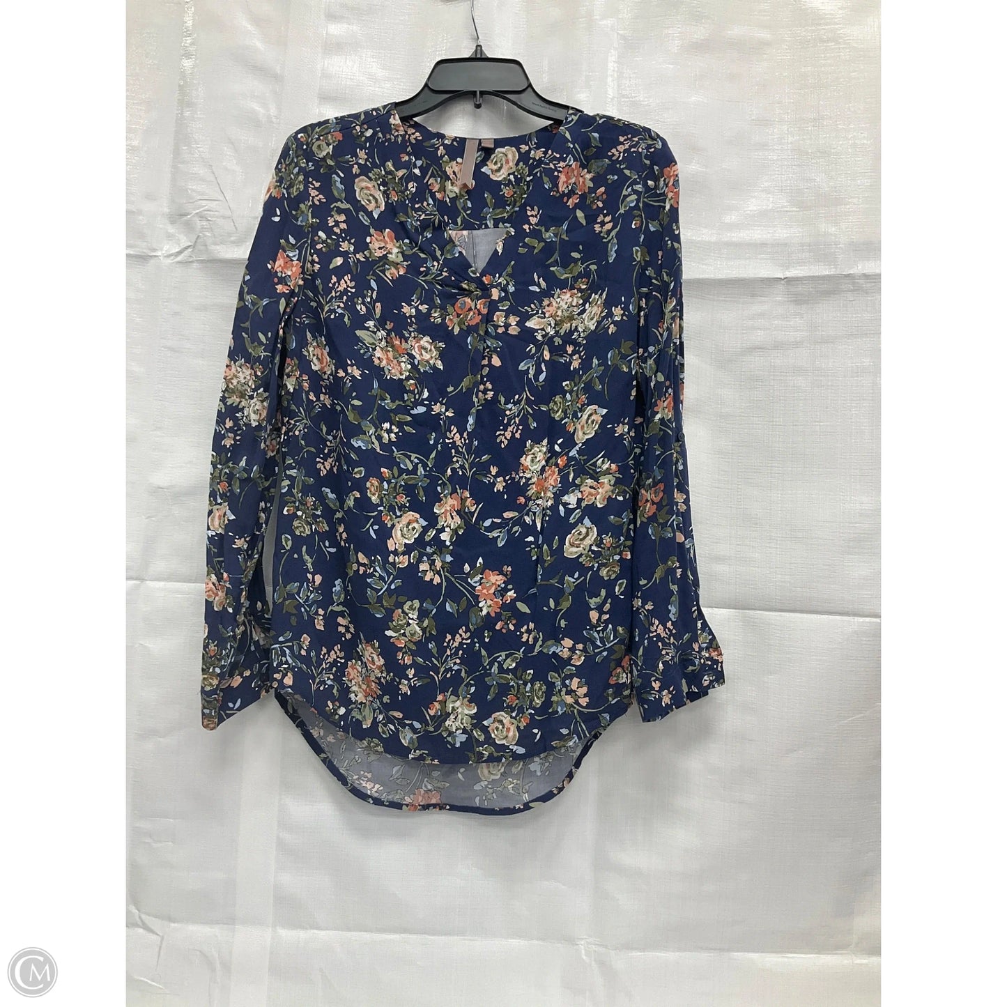 Top Long Sleeve By Clothes Mentor In Blue, Size: M