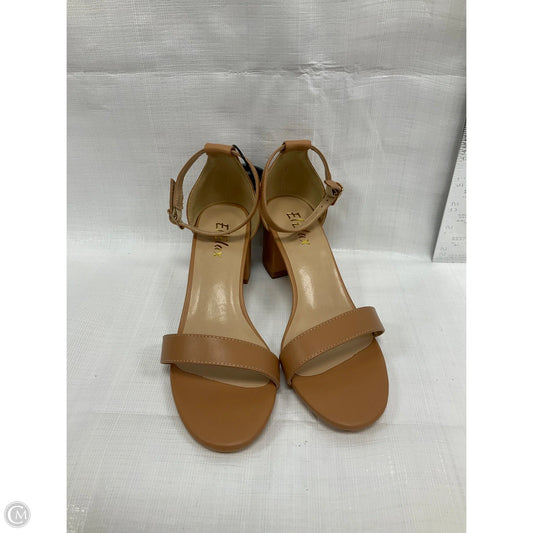 Shoes Heels Block By Clothes Mentor In Beige, Size: 6