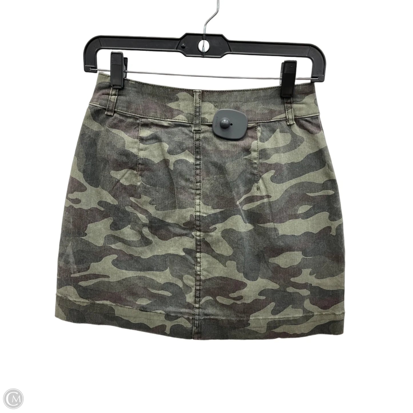 Skirt Mini & Short By Copper Key In Camouflage Print, Size: Xs