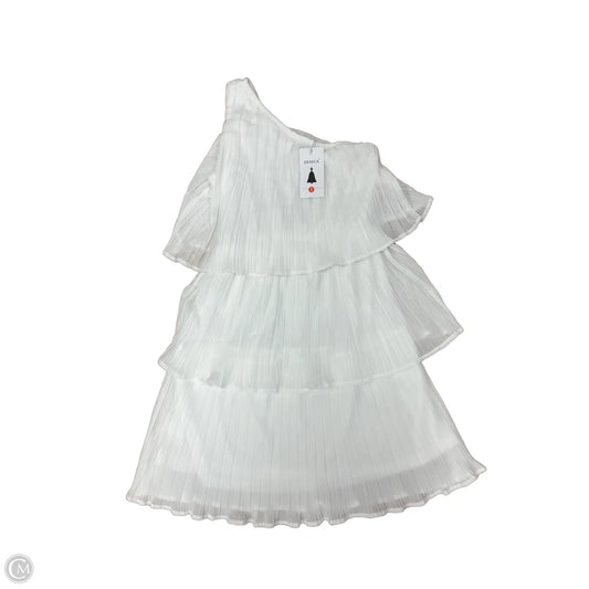 Dress Casual Short By Zesica In White, Size: S