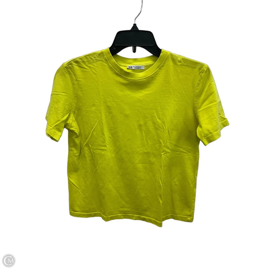 Top Short Sleeve By Zara In Green, Size: S