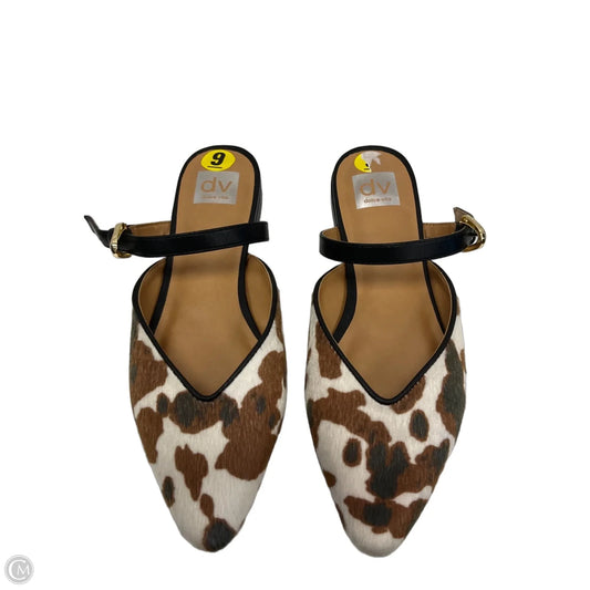 Shoes Flats By Dolce Vita In Black & Brown, Size: 9