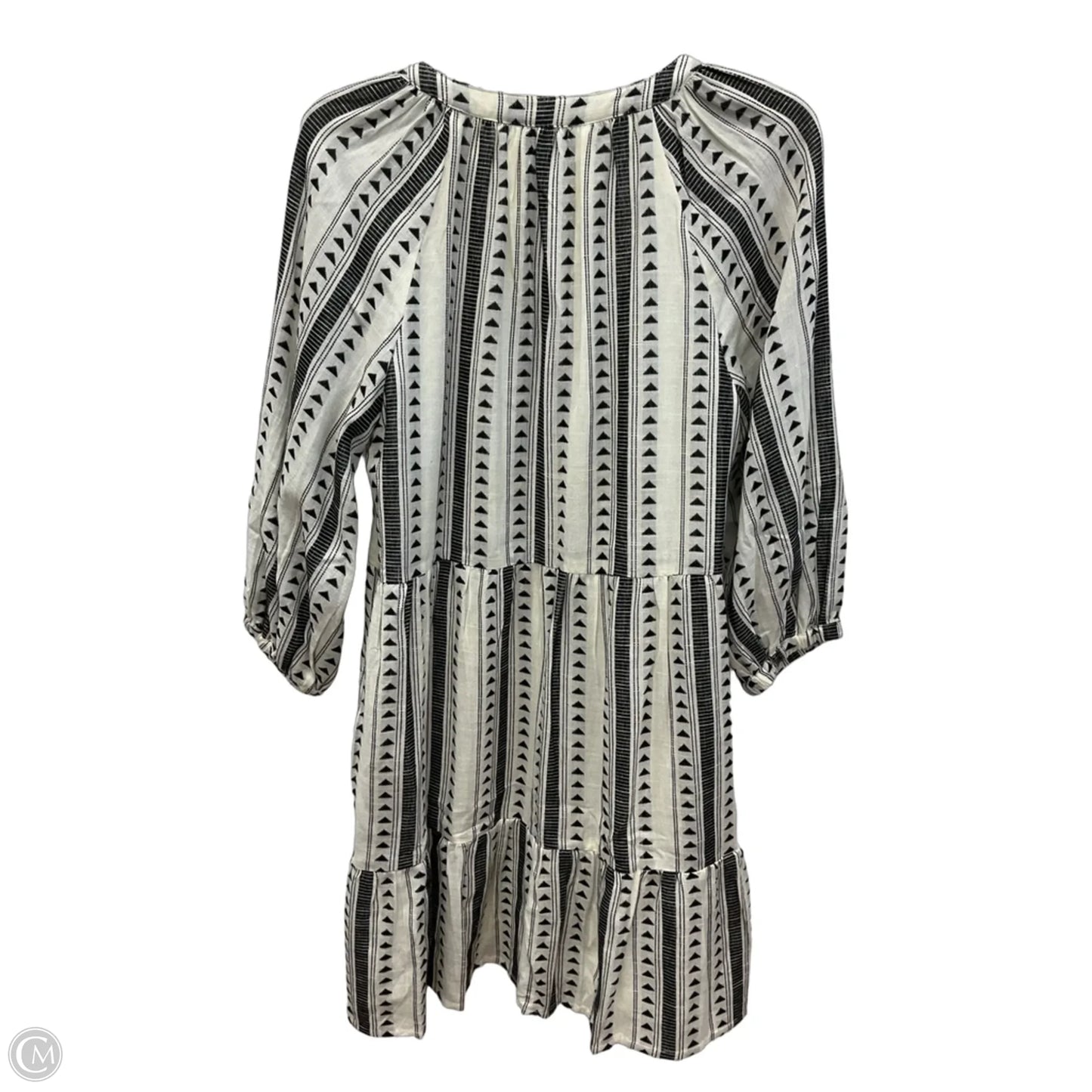 Dress Casual Short By Evereve In Black & White, Size: S