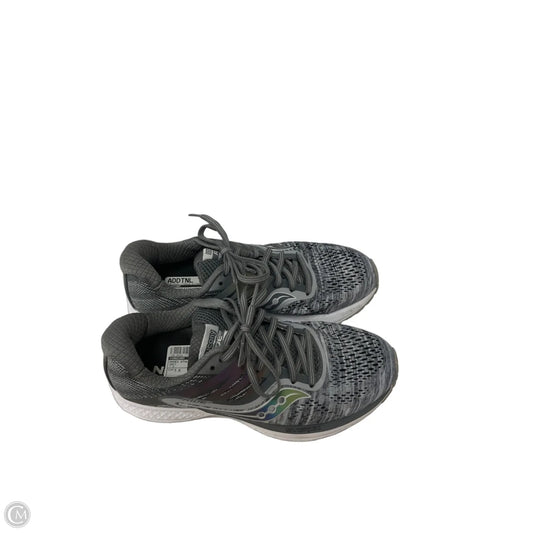 Shoes Athletic By Saucony In Grey, Size: 7.5
