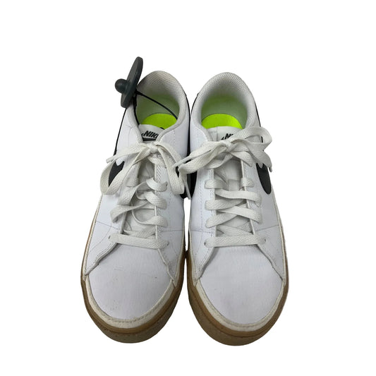 Shoes Sneakers By Nike In Black & White, Size: 8