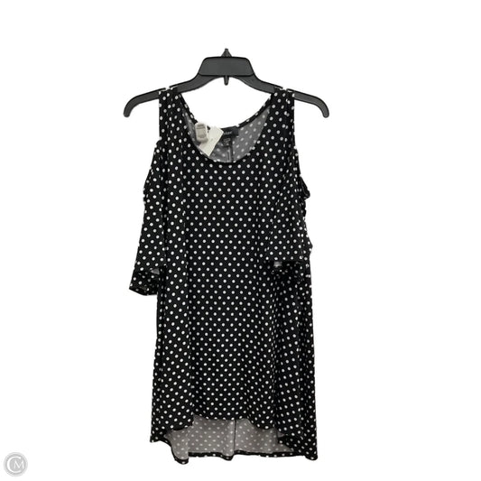 Top Short Sleeve By Karen Kane In Black & White, Size: 1x