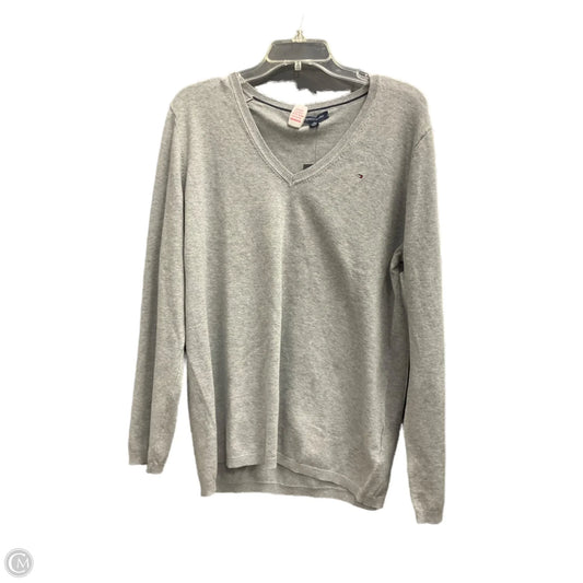 Top Long Sleeve By Tommy Hilfiger In Grey, Size: Xl