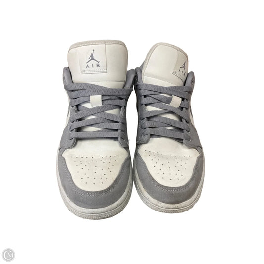 Shoes Athletic By Nike In Grey & White, Size: 9.5