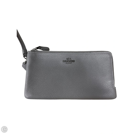Wristlet Designer By Coach, Size: Medium