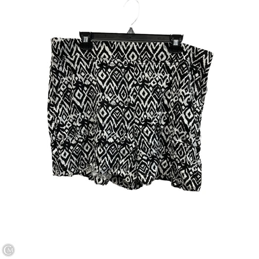 Shorts By Wildfox In Black & White, Size: Xxl