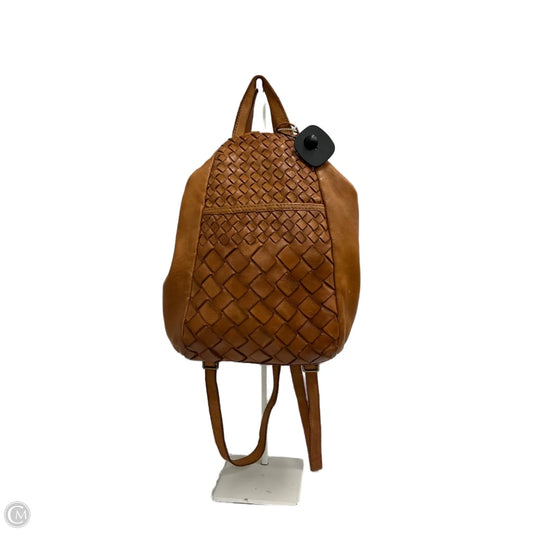 Crossbody Leather By Clothes Mentor, Size: Medium