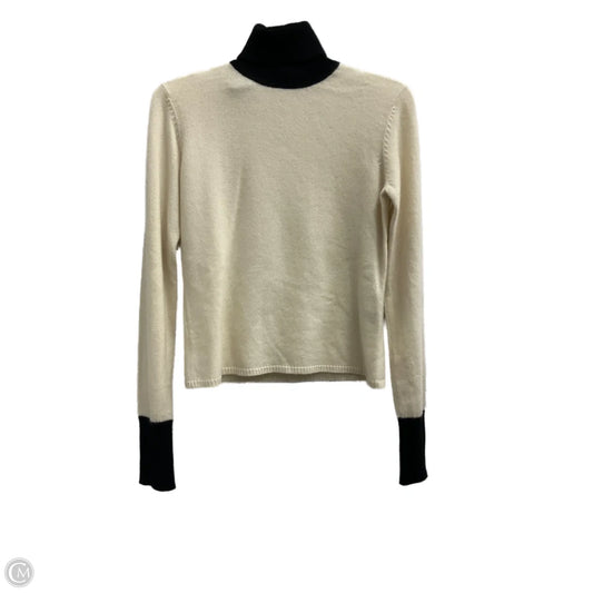 Top Long Sleeve By Clothes Mentor In Black & White, Size: S
