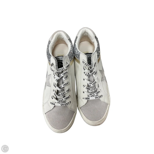Shoes Sneakers By Vintage Havana In White, Size: 7.5