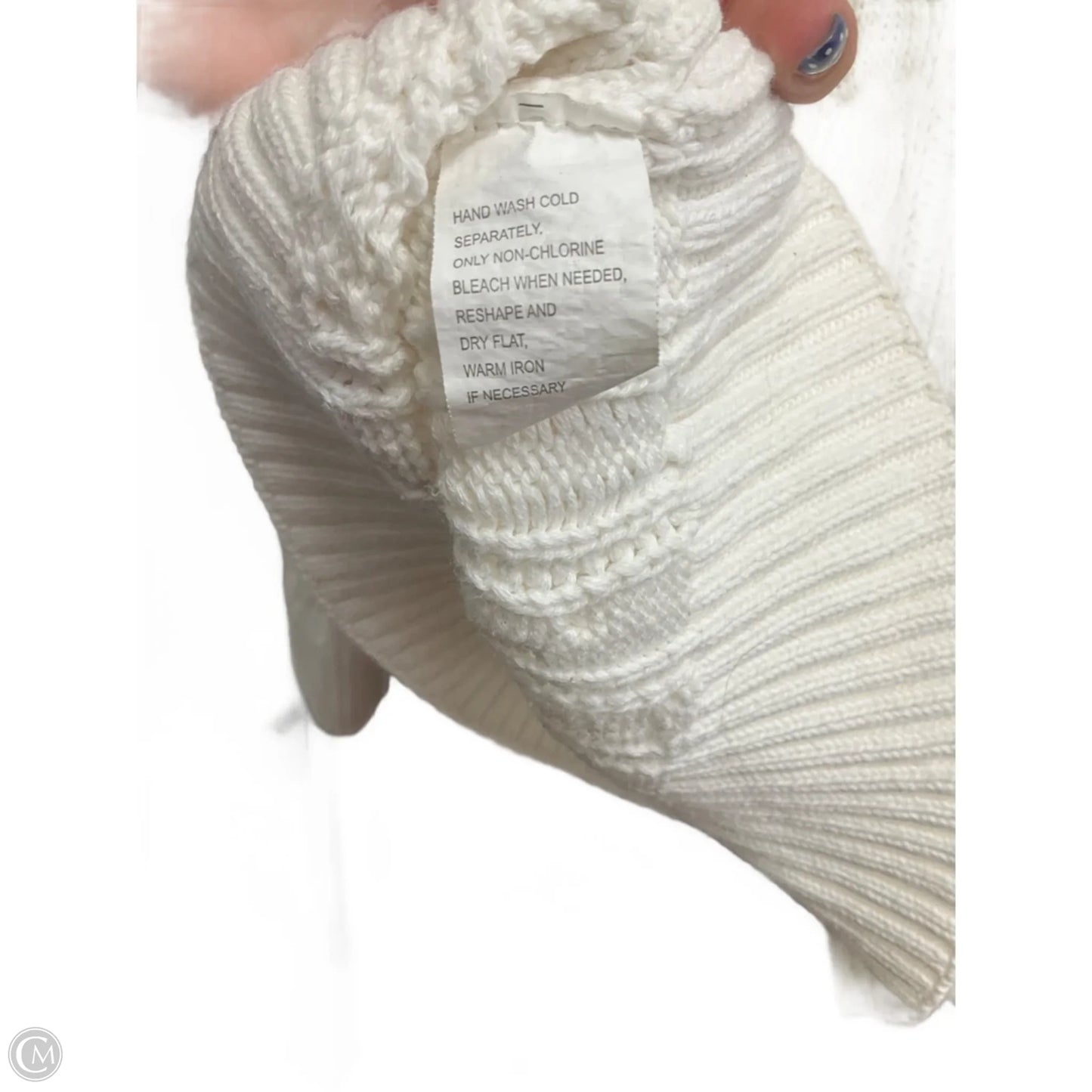 Sweater By Jeanne Pierre In White, Size: L