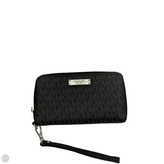 Wristlet Designer By Michael Kors, Size: Medium
