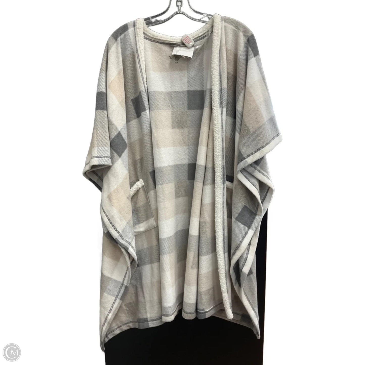 Poncho By Cuddl Duds In Plaid Pattern, Size: M