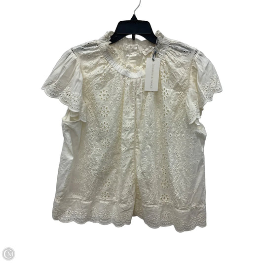 Top Short Sleeve By Clothes Mentor In White, Size: 1x