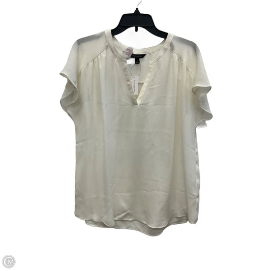 Top Sleeveless By Banana Republic In Cream, Size: L