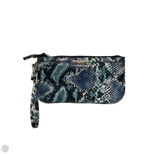 Wristlet By Nine West, Size: Large