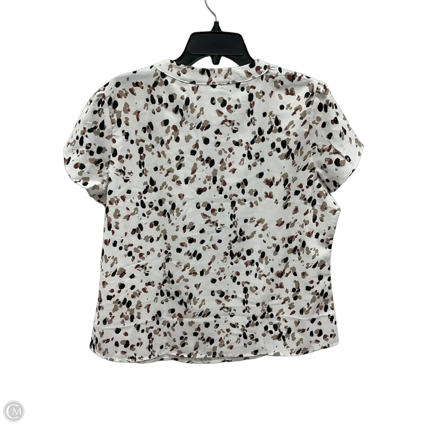 Top Short Sleeve By Clothes Mentor In White, Size: L