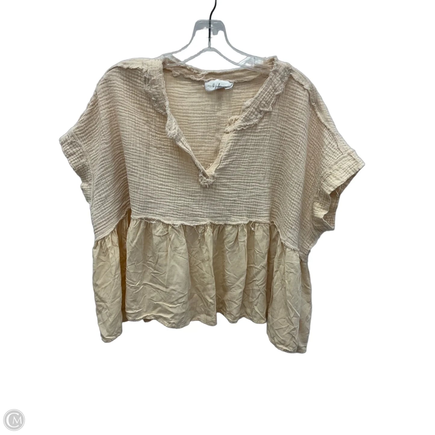 Top Short Sleeve By Cmf In Cream, Size: L