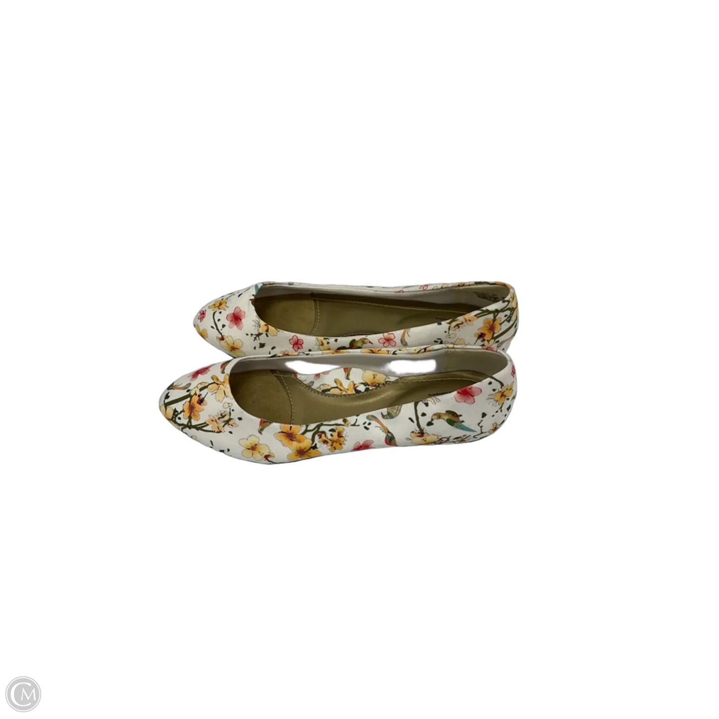 Shoes Flats By Cmf In White, Size: 9