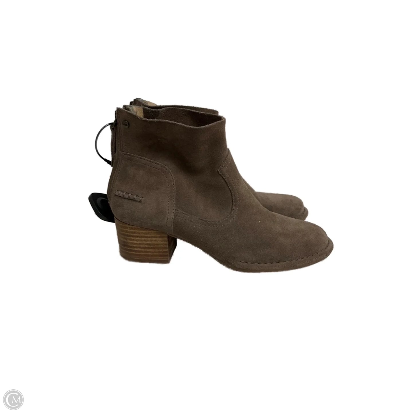 Boots Ankle By Ugg In Brown, Size: 6