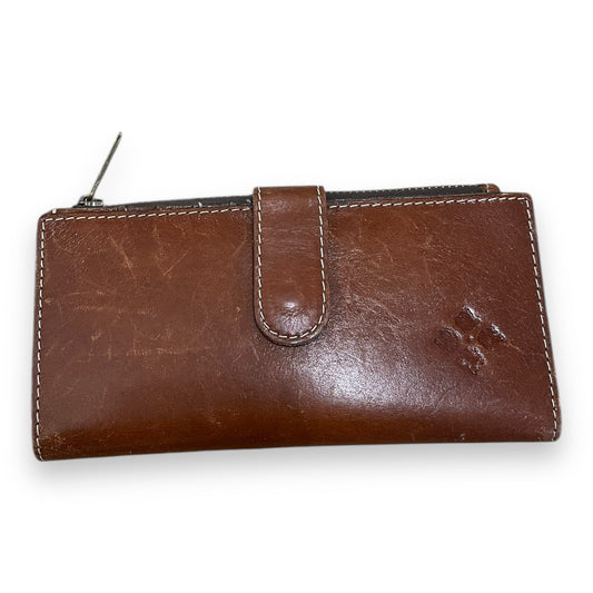 Wallet Designer By Patricia Nash, Size: Medium