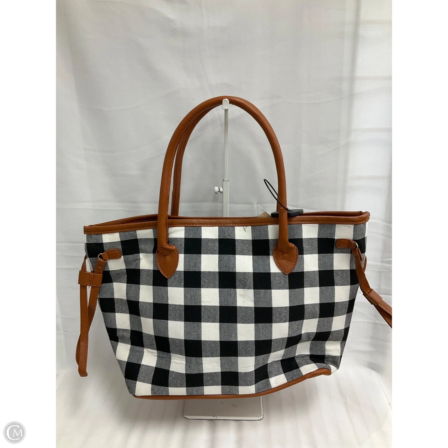 Handbag By Clothes Mentor, Size: Medium