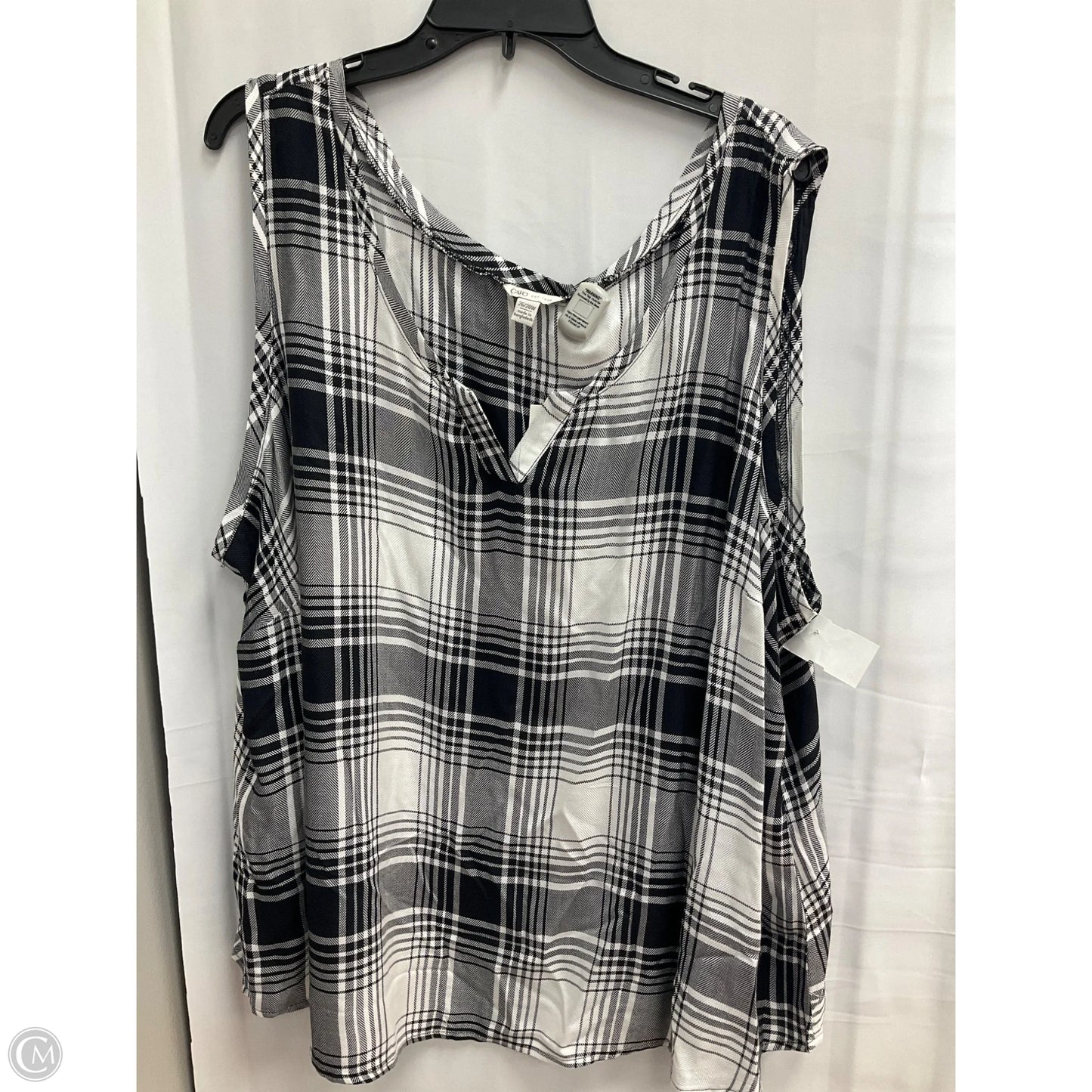 Top Sleeveless By Cato In Plaid Pattern, Size: 4x