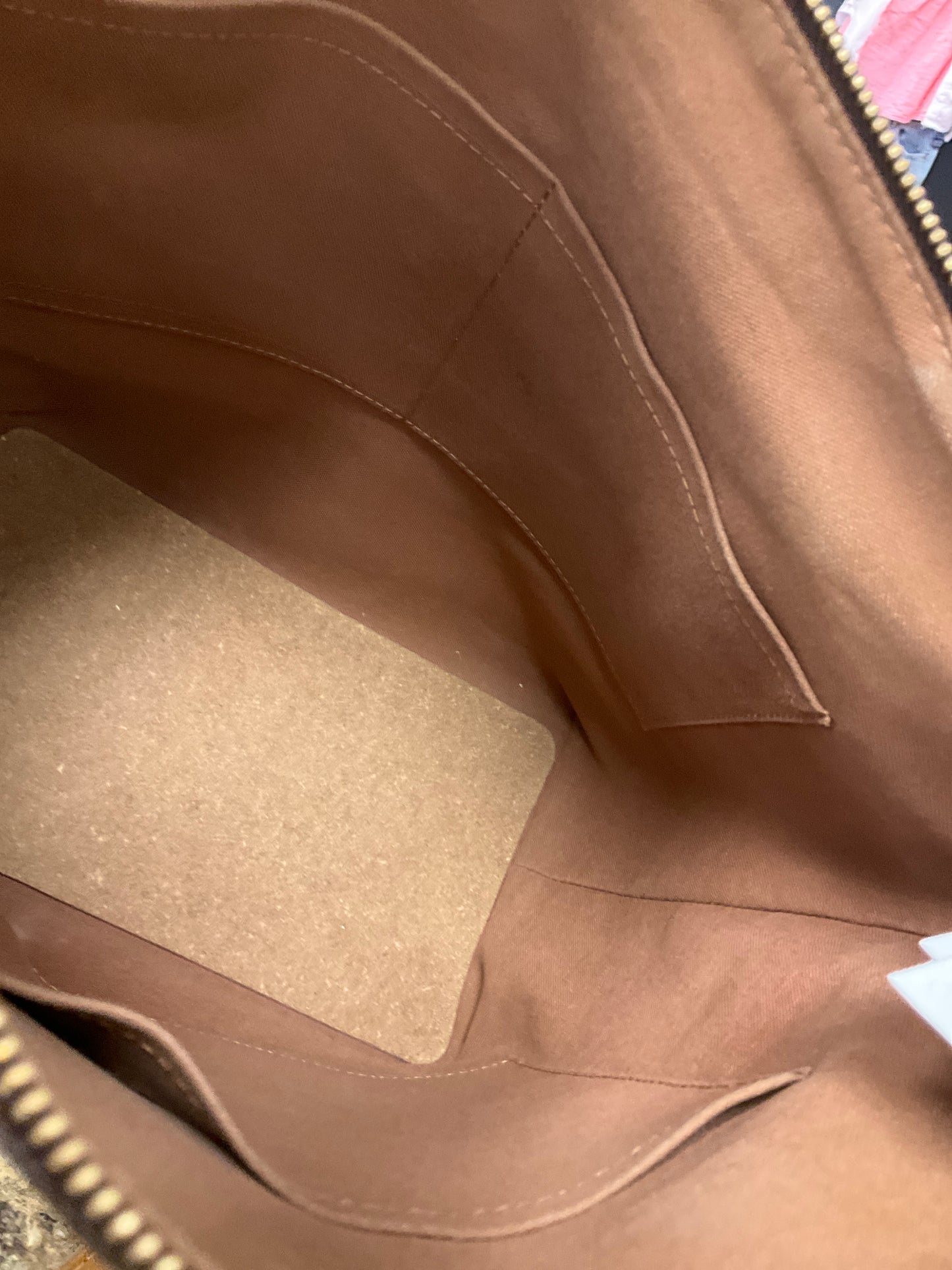 Tote Luxury Designer By Louis Vuitton, Size: Medium