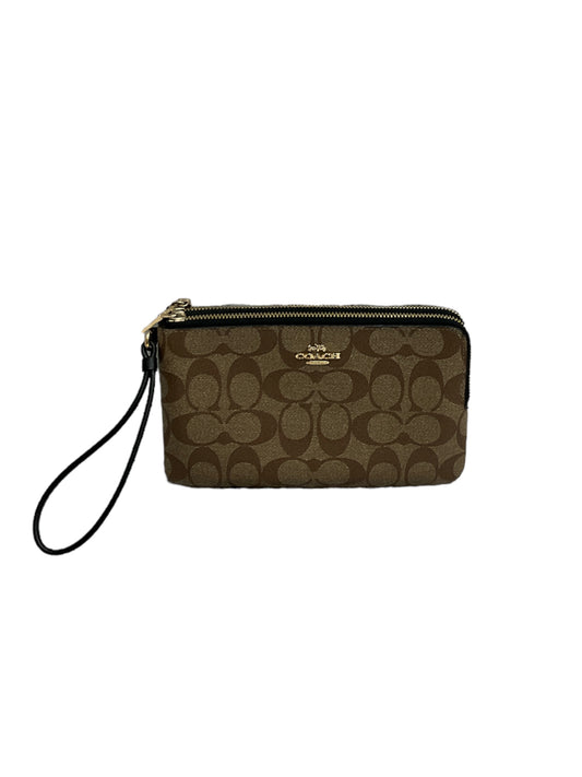 Wristlet By Coach  Size: Large