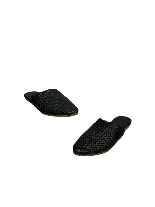 Shoes Flats Mule & Slide By Universal Thread  Size: 10