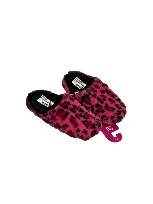 Slippers By Clothes Mentor  Size: 11