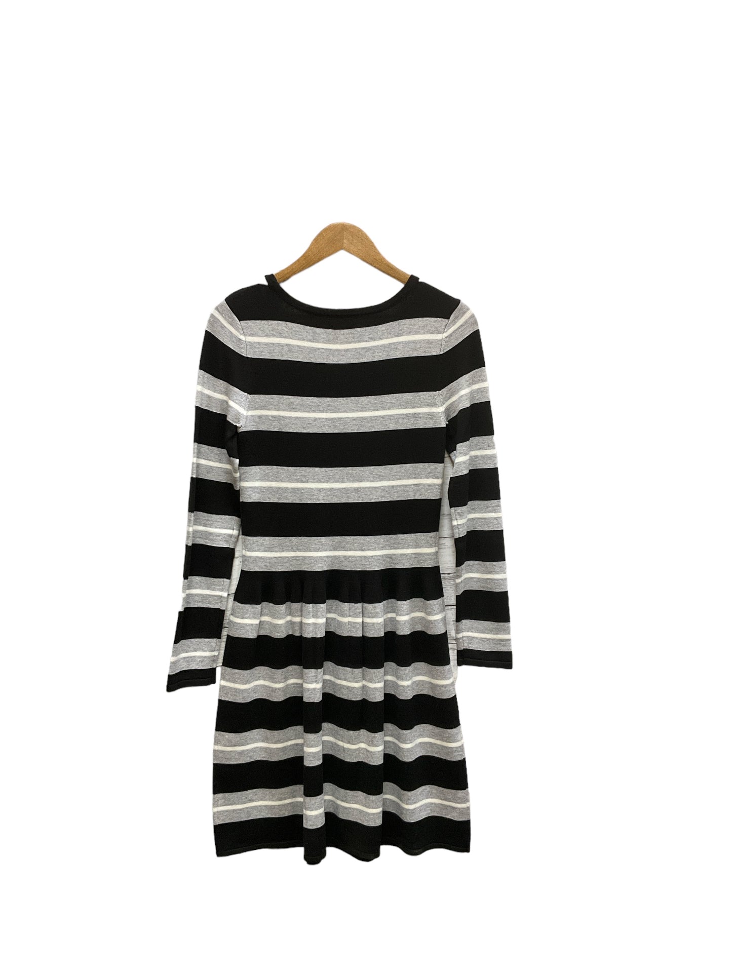 Dress Sweater By Vince Camuto  Size: S