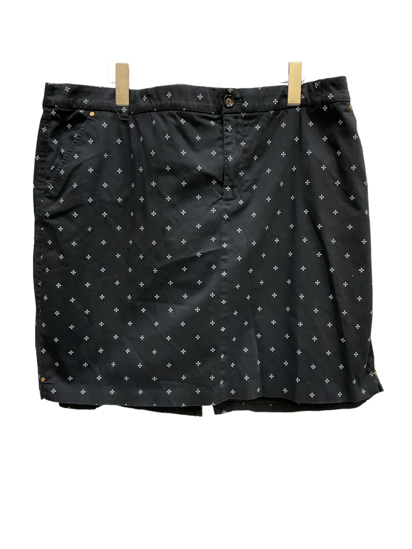 Shorts By Intro  Size: 20