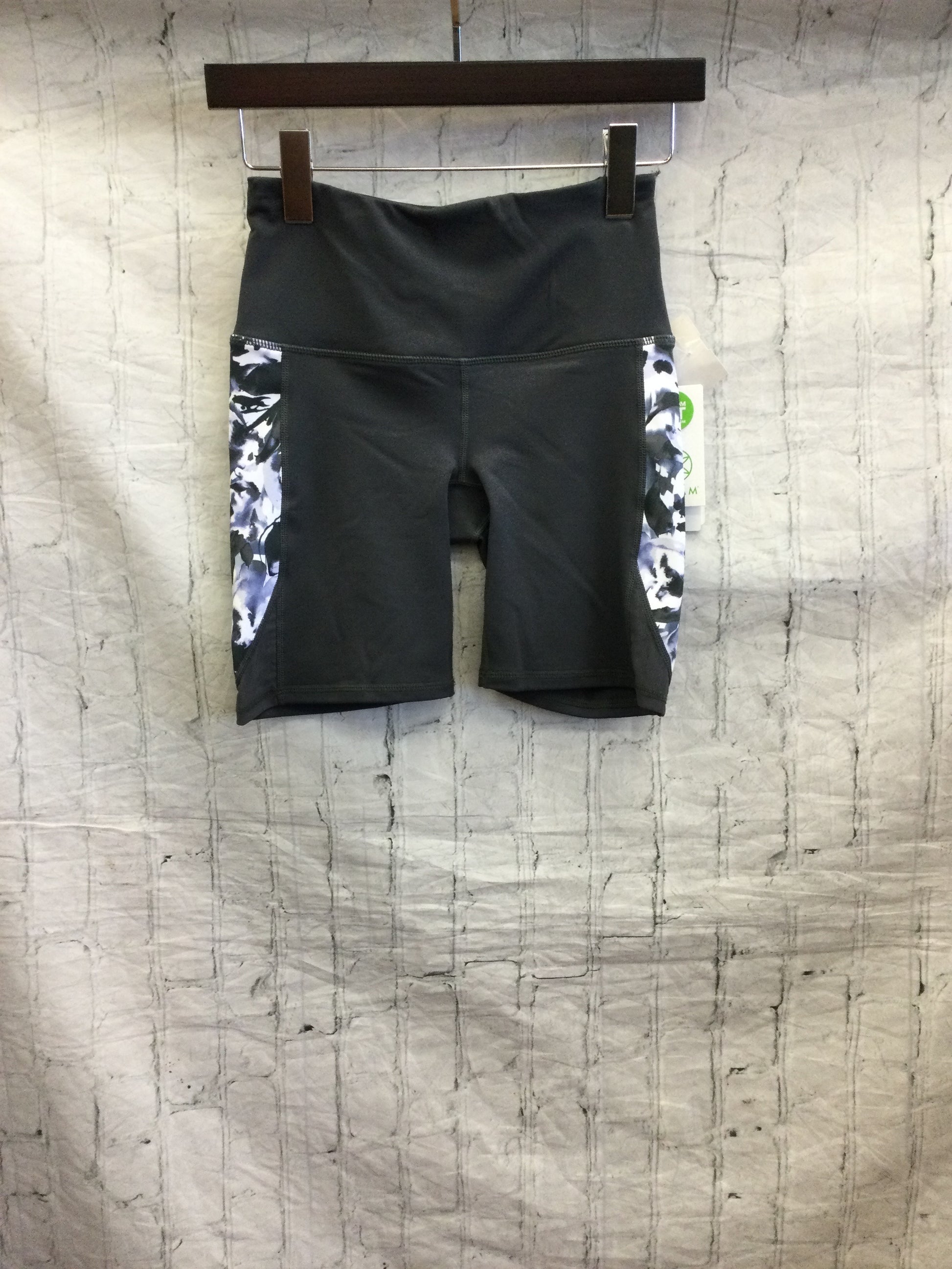 Athletic Shorts By Gaiam Size: Xs – Clothes Mentor Perrysburg OH #125